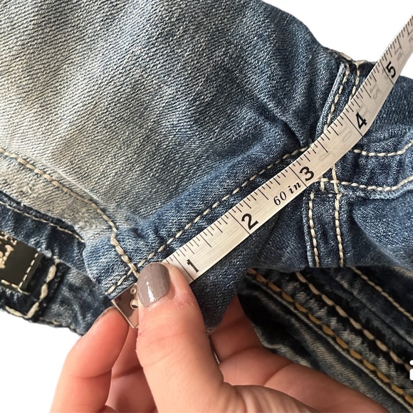 Miss Me Irene Jean Shorts - Picture 7 of 7